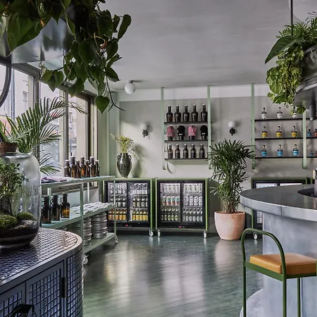 Staycity Dalston 4*