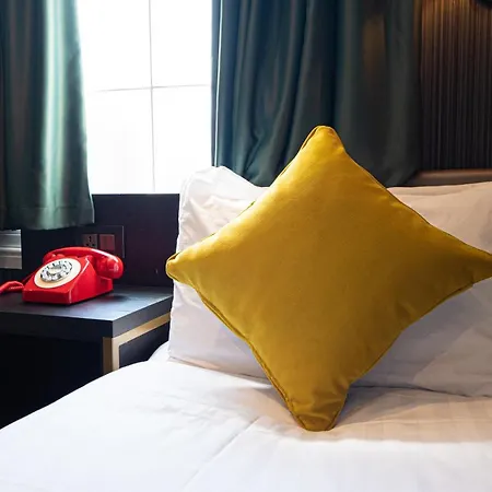 Hotel Hyde Park