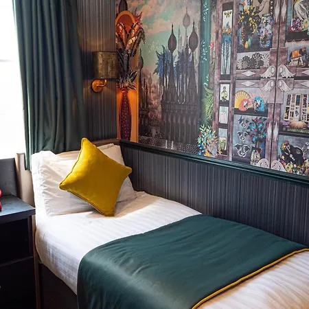 Hyde Park 4*