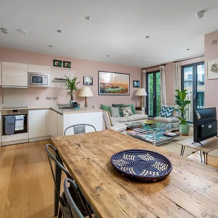 Superb Artist Flat With Free Parking By Portobello Appartamento *