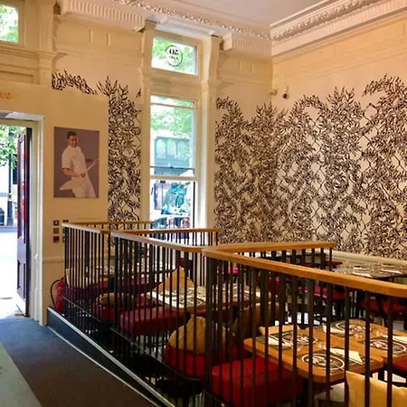 Club Quarters Trafalgar Square, 4* Londýn