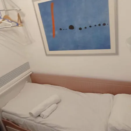 Homestay In Kings Cross *
