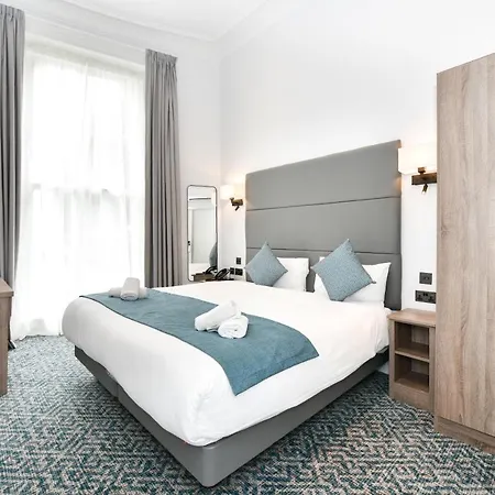 Hotel The Chapter - The J Hyde Park 3*