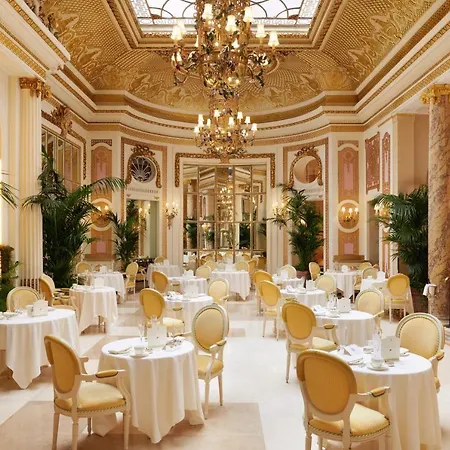 The Ritz 5*