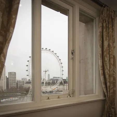 The Royal Horseguards Hotel, 4* Londra