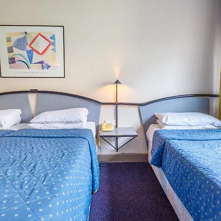 Hotel La Reserve London