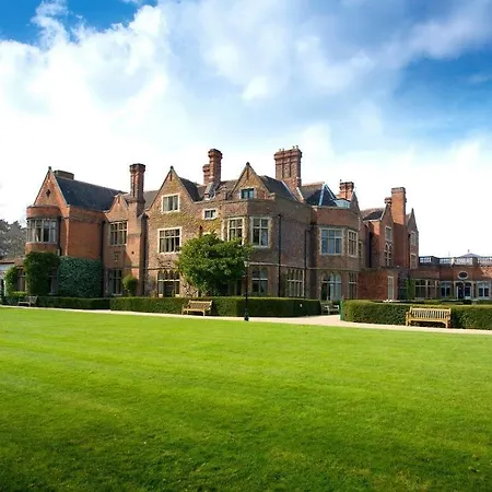 Warren House Kingston upon Thames (Greater London)