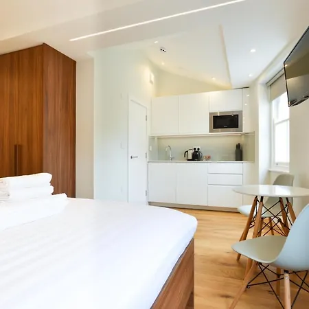 Aparthotel Leinster Square Serviced