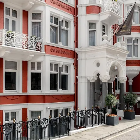 Althoff St James's & Club Hotel