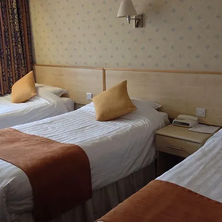 Oyo Flagship Finchley 4*