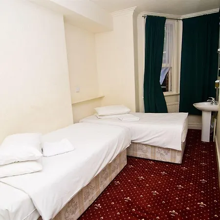 Five Kings Bed & Breakfast 2*