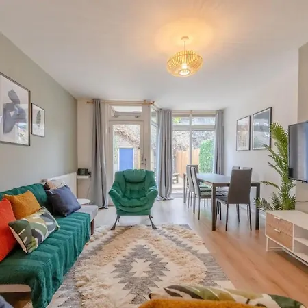 3 Bedroom House With Garden