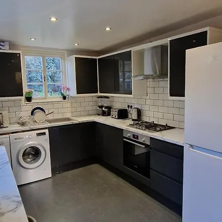 Apartament Cultural Epicenter, 4 Bedroom, To Do Than Do! Londyn