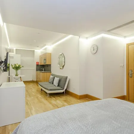 Cleveland Residences Russell Square *