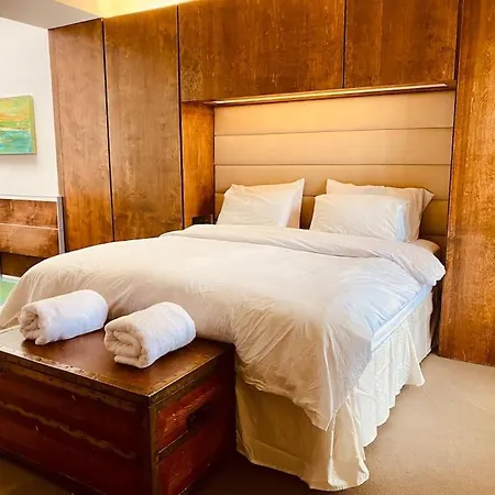 Unique,architecturally Acclaimed,notting Hill Holiday home