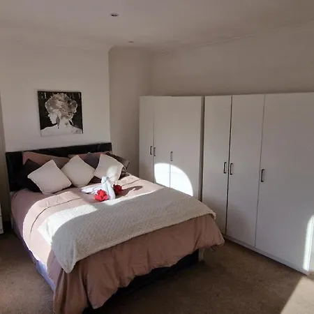 Cultural Epicenter, 4 Bedroom, To Do Than Do!