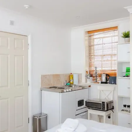 Lovely Studio Near Trendy Shoreditch * London