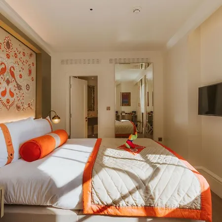 The Lalit Hotel 5*