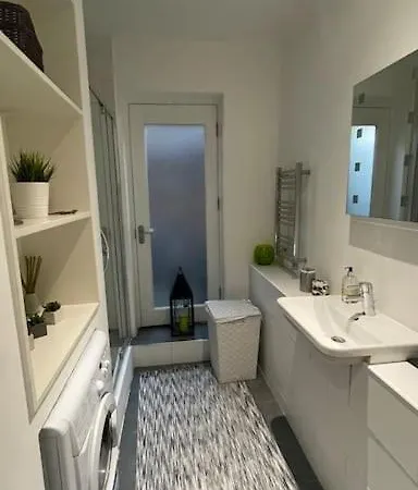 The Flat With The Heart Apartment London