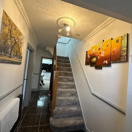 Homestay Sheri's Away London