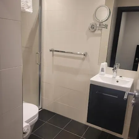 Hatton Garden 4*