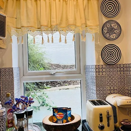 Apartment Lavender Den London