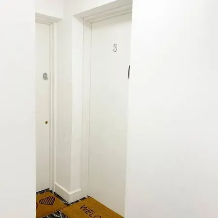 Studio In Seven Sisters