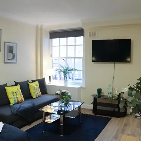 Hyde Park Apartment London