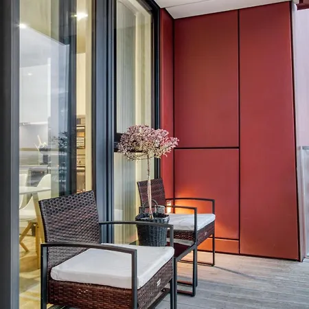 Apartment 2 Bed 2 Bath Next To Nine Elms Station - Zone 1 London