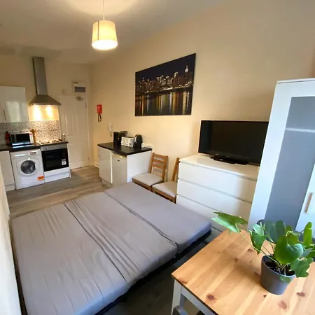 Lovely 1-bedroom Flat In * London
