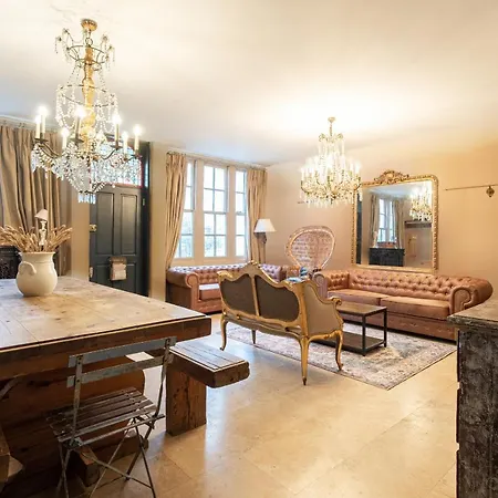 Holiday home Stone Built Vintage Chic House In The Heart Of Knightsbridge *