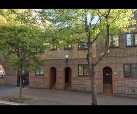 Apartamento Rainbow Quays Londres