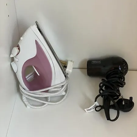 Lovely 1-bedroom Flat In Apartment