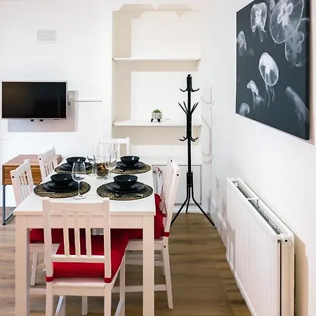 Stylish 2 Bedrooms Little Venice - 44 *