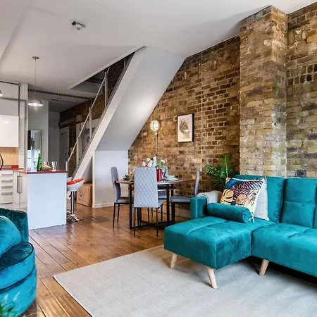 Livestay-fabulous Three Bed Warehouse Conversion * London