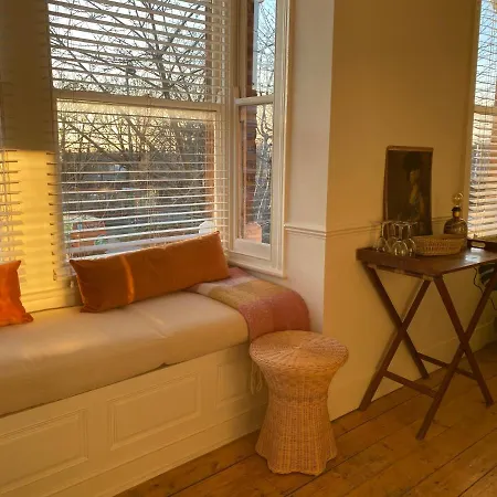 Stylish Apt Excel Olympic Close To Station דירה *