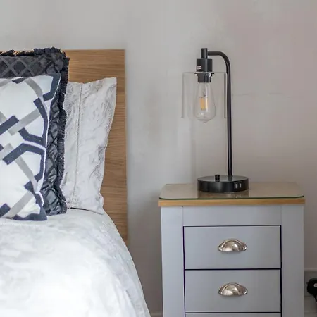 Lägenhet Altido Fantastic Flat Near Vauxhall Gardens London