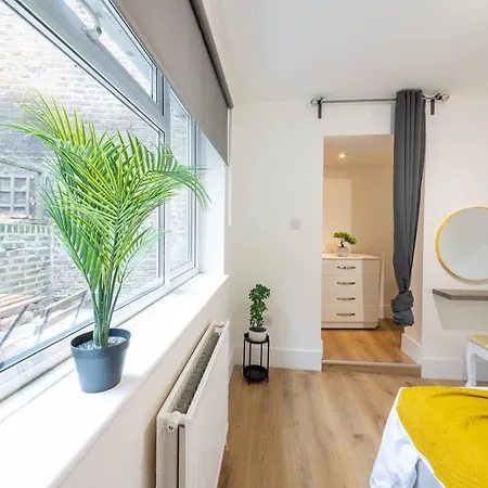 Stylish 2 Bedrooms Little Venice - 44 * London