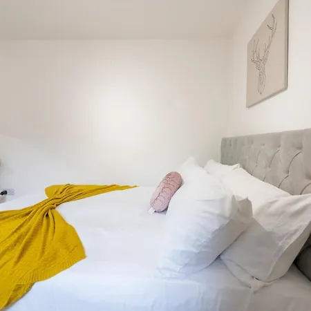 Stylish 2 Bedrooms Little Venice - 44 Apartment