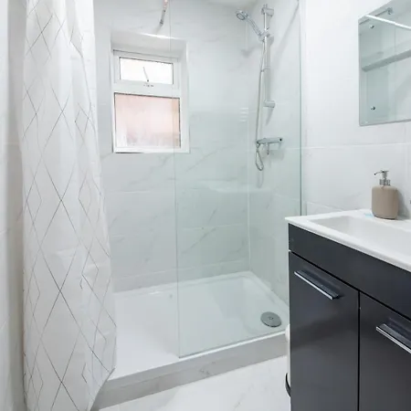 Stylish 2 Bedrooms Little Venice - 44 Apartment