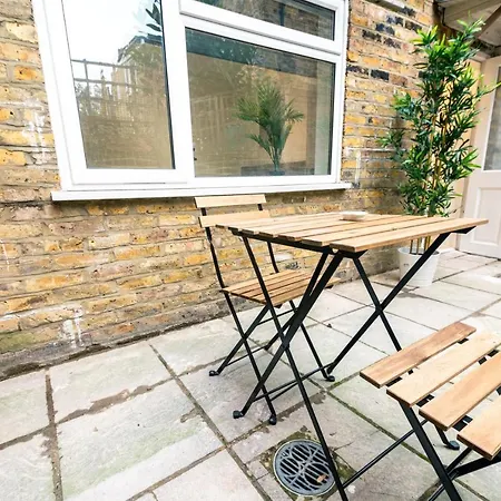 Stylish 2 Bedrooms Little Venice - 44 Apartment *