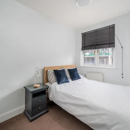 Lägenhet Altido Fantastic Flat Near Vauxhall Gardens London