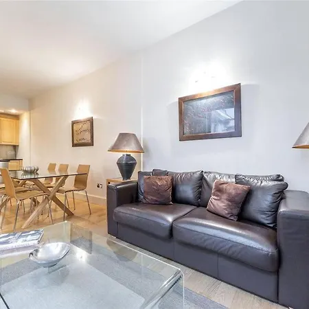Luxurious Serviced Apt Next To The City Of And Tower Bridge Appartamento