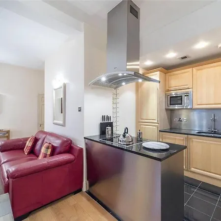 Luxurious Serviced Apt Next To The City Of And Tower Bridge Appartamento