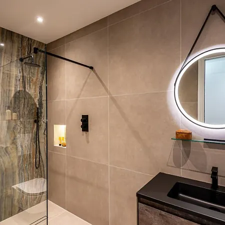 Be - The De Beauvoir Residences London
