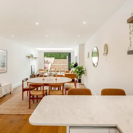 Apartment Be - The De Beauvoir Residences *