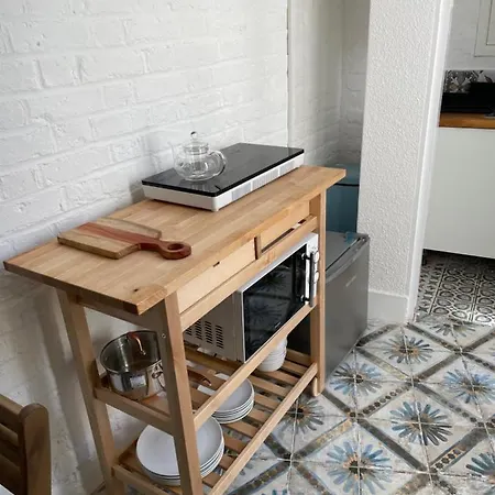 Fieldside Studio Flat