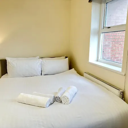 Apartamento Cosy Home, 10min Drv From Canary Wharf & Stratford
