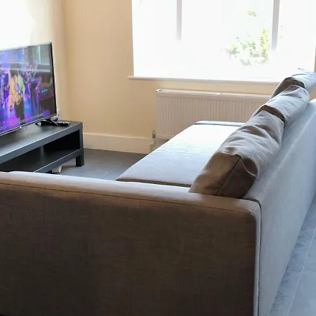 Cosy Home, 10min Drv From Canary Wharf & Stratford Londres