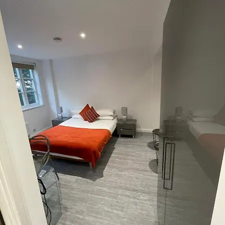 Apartament Roland House *
